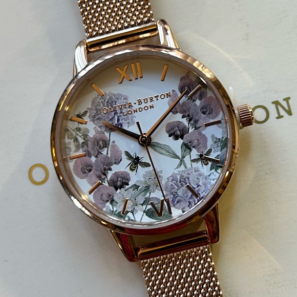 Olivia Burton Enchanted Garden Watch With 30mm White Floral Face & MeshBracelet - Picture 1 of 12